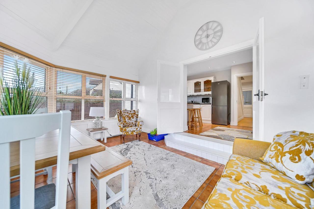 Luxury Accommodation With Games Room - Sleeps 10 Rathmullan Exteriér fotografie